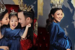 8 Potret maternity Sarwendah bertema King & Queen