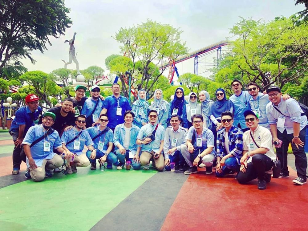 8 Potret Roger Danuarta ikut pengajian, makin mantap berhijrah