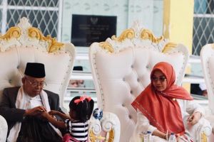 Jarang terekspos, ini 7 momen kebersamaan Ma'ruf Amin dan cucu