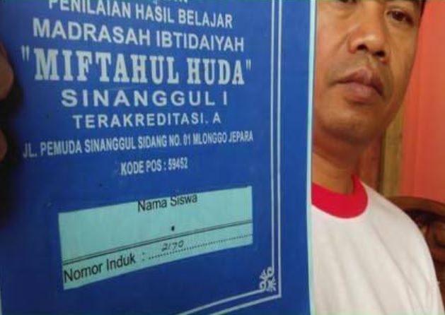 10 Nama siswa ini unik dan mengundang senyum