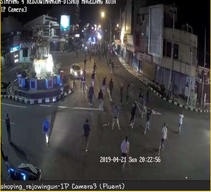 Bentrok mencekam dua kubu di Magelang, satu orang meninggal