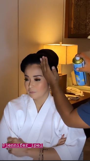 7 Potret persiapan pernikahan Ajun Perwira & Jennifer Jill