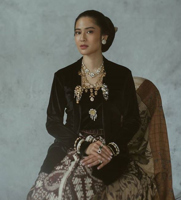 10 Potret Dian Sastro perankan pahlawan perempuan Indonesia