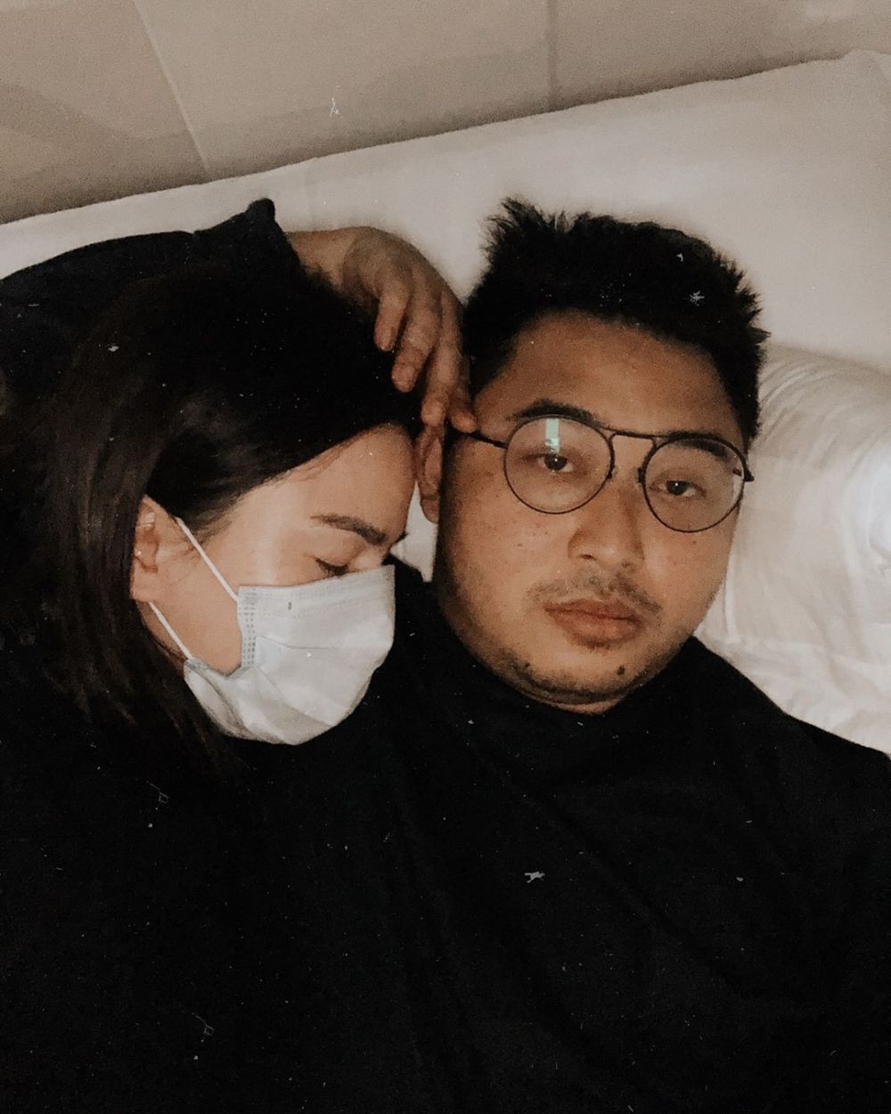 Jarang terekspos, ini 8 momen Alice Norin bersama suami