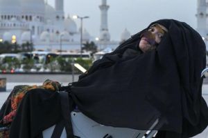 Wanita ini bangun dari koma 27 tahun, panggil nama anaknya