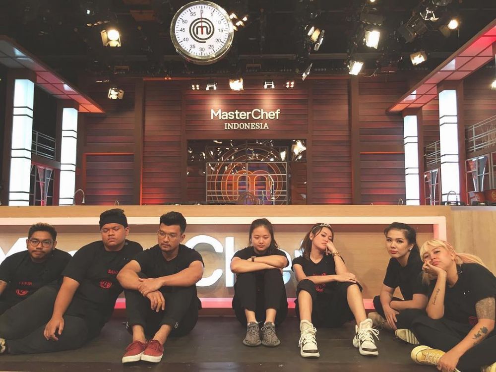 Terkesan jutek, ini 10 momen Daniar MasterChef bareng peserta lain