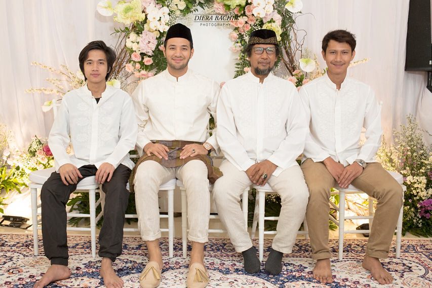 11 Momen pengajian jelang nikah Irish Bella & Ammar Zoni, penuh haru