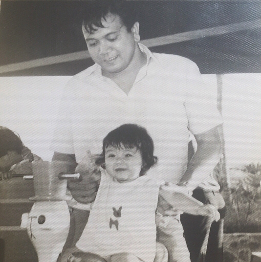 8 Potret masa kecil Jennifer Jill istri Ajun Perwira, imut abis