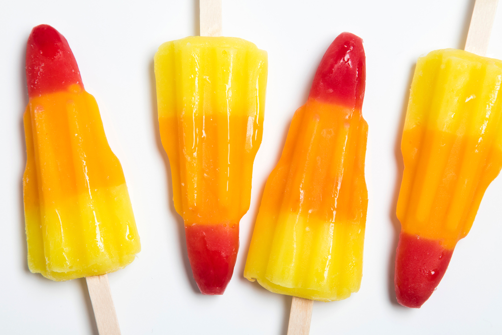 Kalau pernah ngerasain 7 jajanan 90-an ini, masa kecilmu bahagia