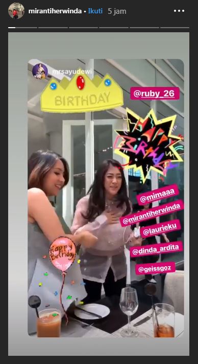 Momen ulang tahun Aliya © 2019 brilio.net Momen ulang tahun Aliya © 2019 brilio.net