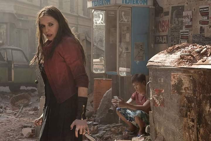 15 Editan foto cowok bareng seleb papan atas ini kocak abis