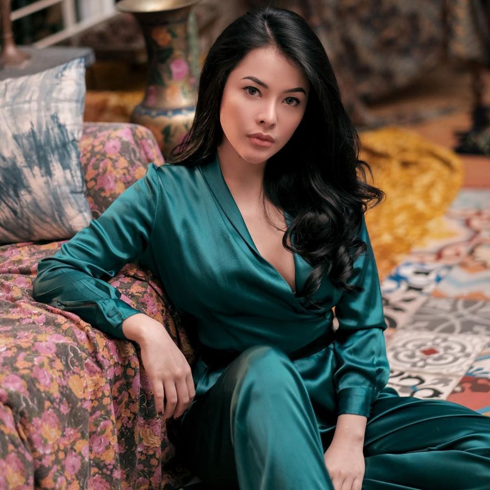 10 Pesona Elvia Cerolline, cewek disebut pacar baru Billy Syahputra