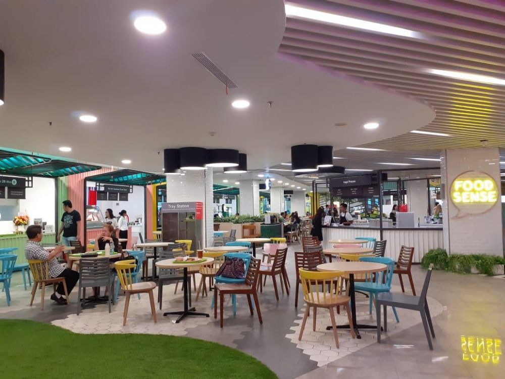 Bergaya kekinian, 4 spot di food court ini instagramable banget