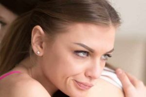 11 Ciri orang yang sikapnya palsu, hati-hati