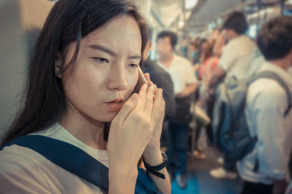 Perlu dicontoh, ini 7 etika orang Jepang ketika menaiki KRL