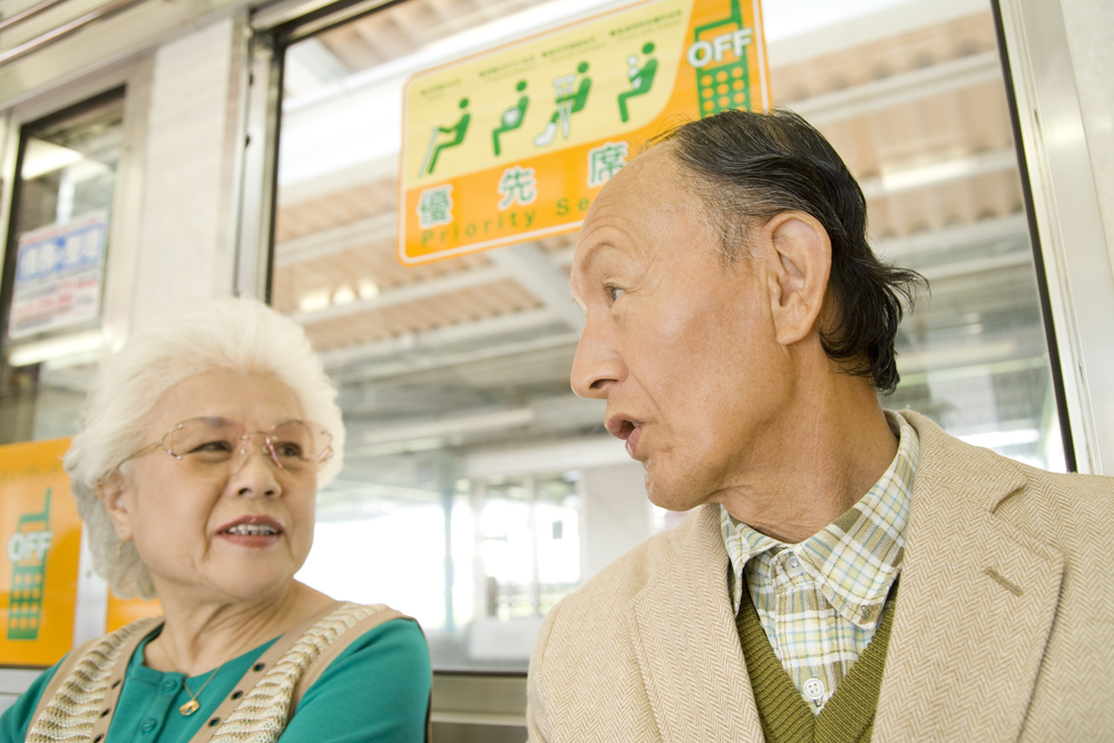 Perlu dicontoh, ini 7 etika orang Jepang ketika menaiki KRL