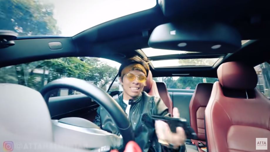 6 Potret penyamaran Atta Halilintar, jadi gembel hingga kuli 