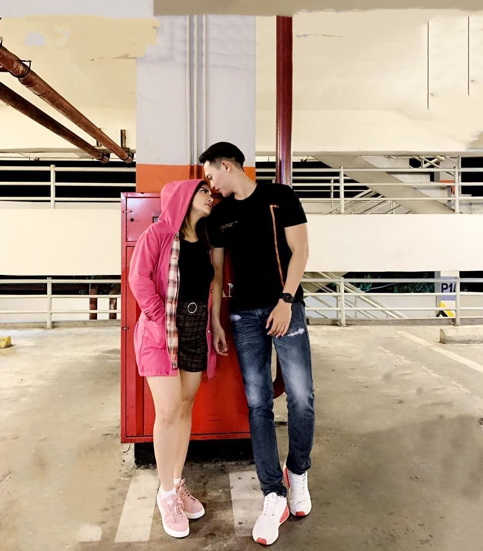 7 Potret mesra Irma Darmawangsa & Irfan Sebastian, resmi pacaran?