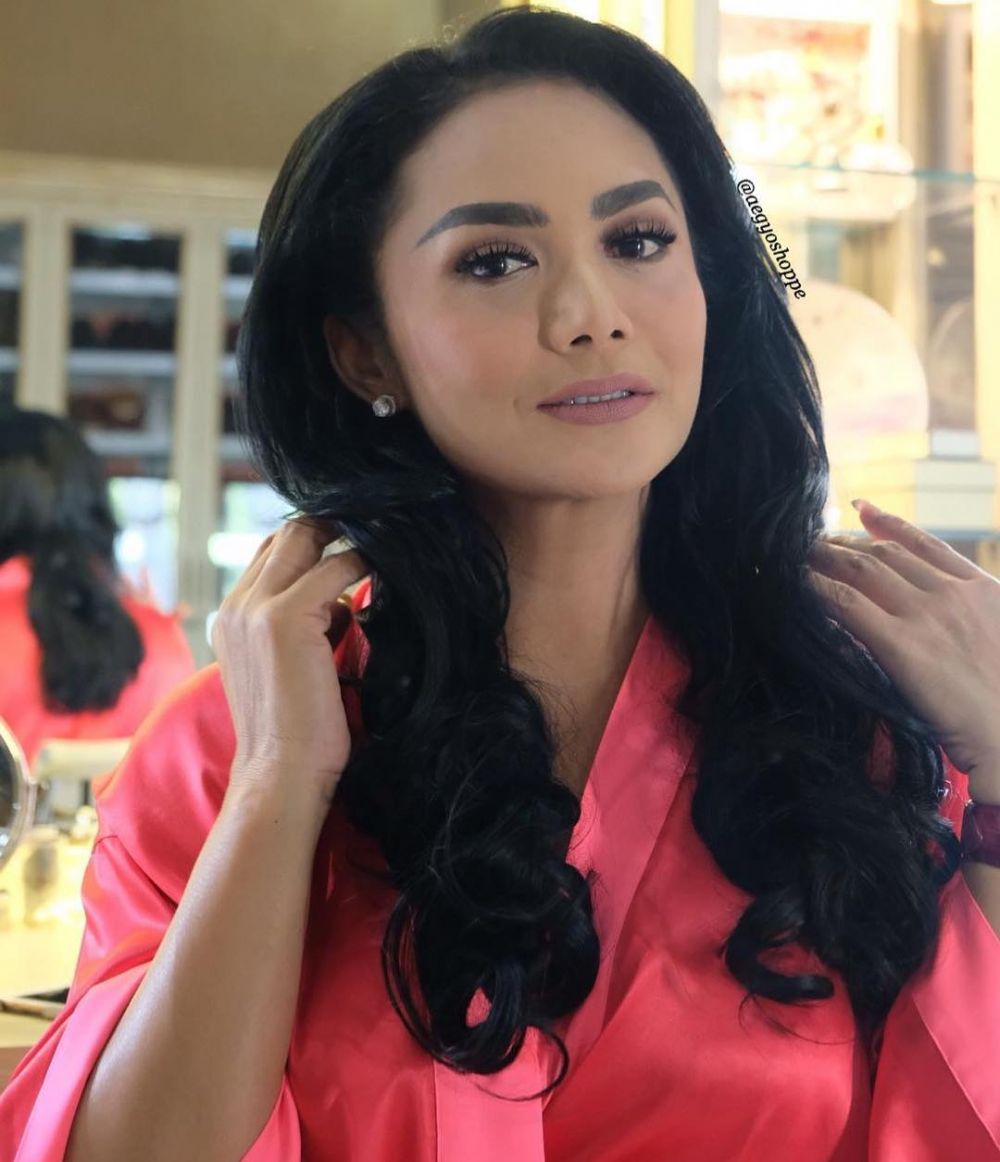 8 Wajah baru artis yang diprediksi mengisi kursi DPR