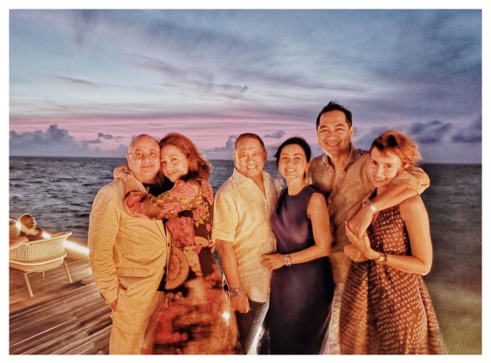 11 Potret liburan Maia Estianty & suami di Maldives, mesra abis