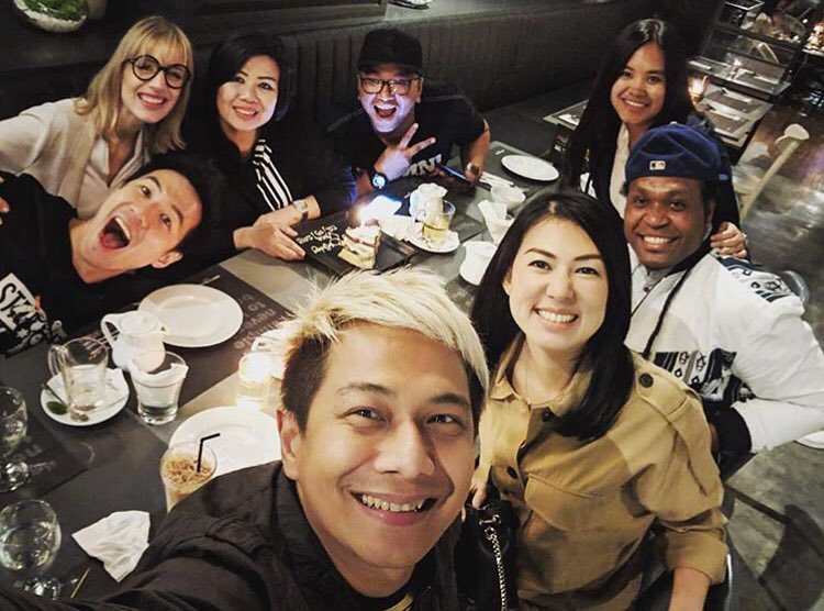 Jarang tersorot, ini 10 potret Daniel Mananta dan istri bulenya