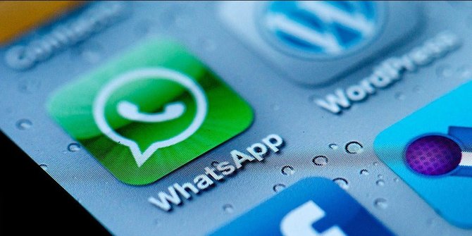 WhatsApp akan semakin canggih, bisa chat Messenger dan Instagram