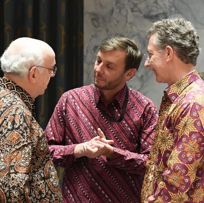 Dipimpin Indonesia, ini 7 potret peserta sidang DK PBB kenakan batik
