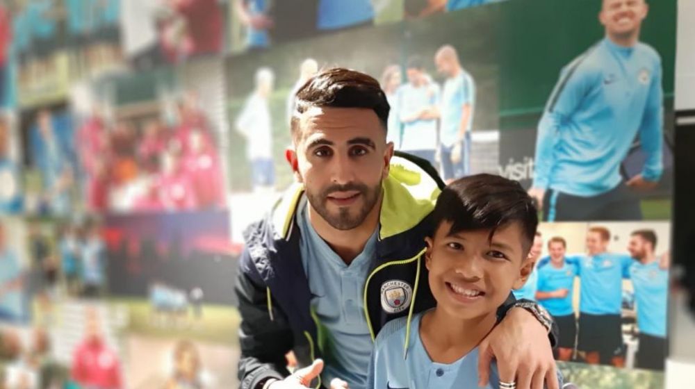 Kisah Rizky, korban gempa Palu bertemu bintang Manchester City