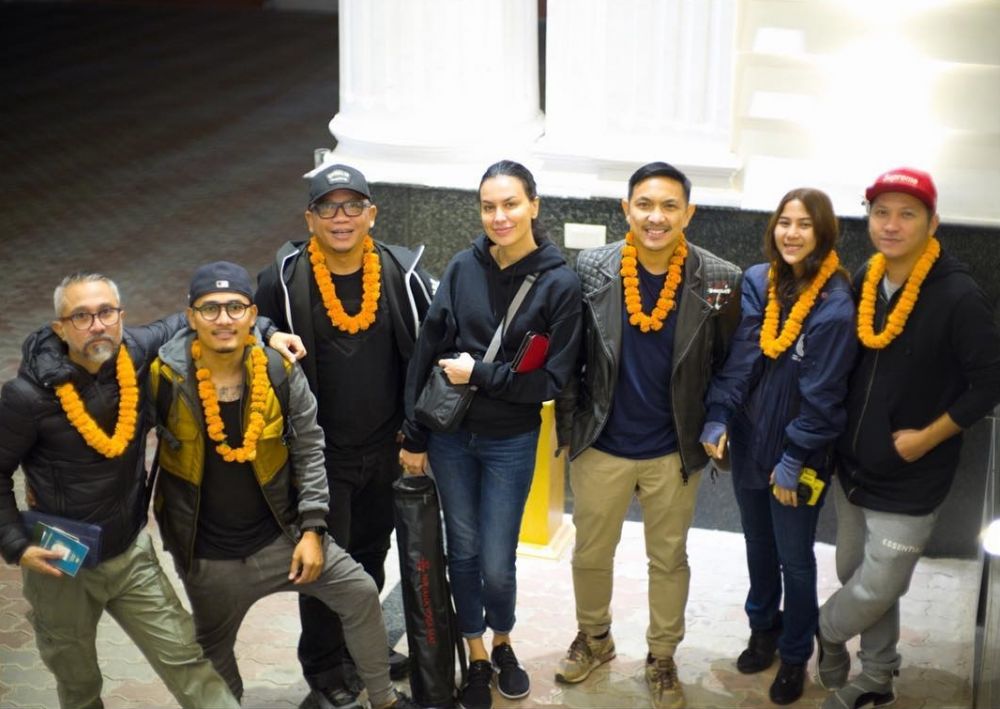 10 Momen kedekatan Gading Marten & Sophia Latjuba, kompak abis