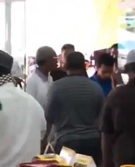 Diberi sumbangan Rp 1.000, pria ini marahi kasir minimarket