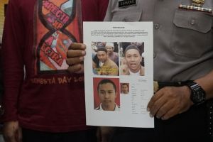 Saat pelaku yang mengancam memenggal kepala presiden dibekuk polisi