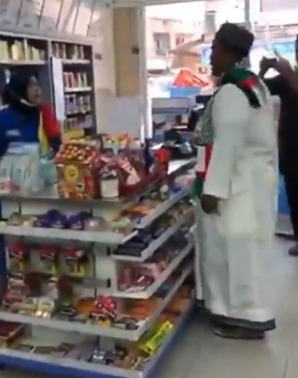 Viral usai ngamuk karena sumbangan Rp 1.000, pria ini minta maaf