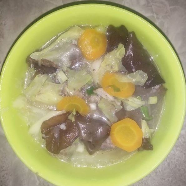 20 Resep sup ayam mudah dan praktis, lezat bikin nagih