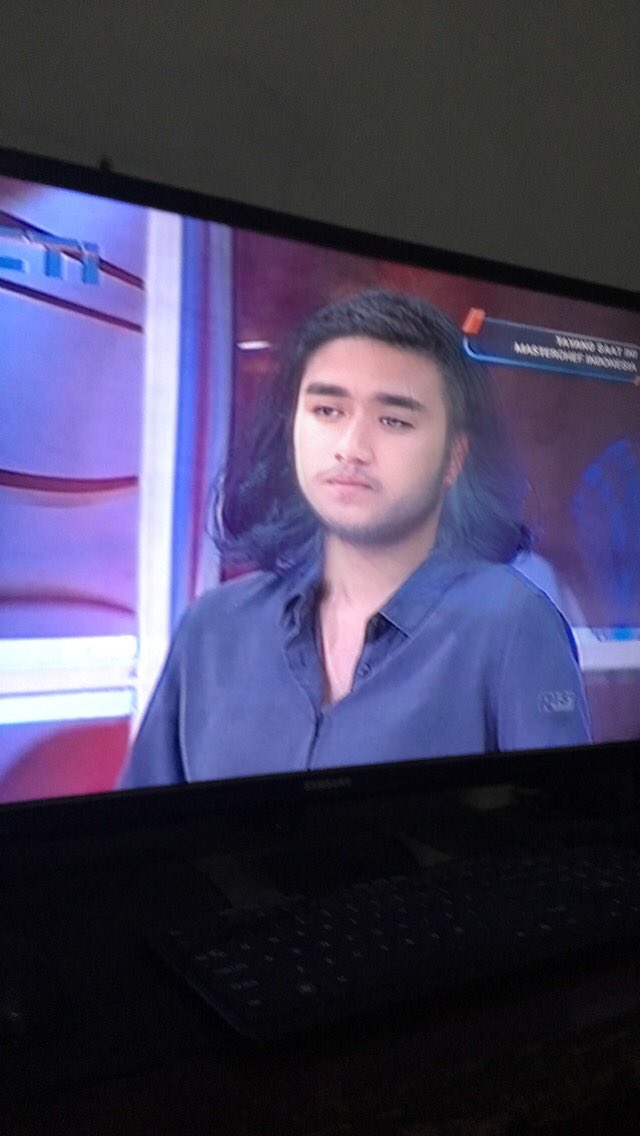 10 Foto juri & peserta MasterChef pakai filter Snapchat, bikin geli