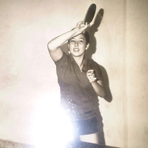 5 Foto lawas ibu Agnez Mo, mantan atlet yang curi perhatian