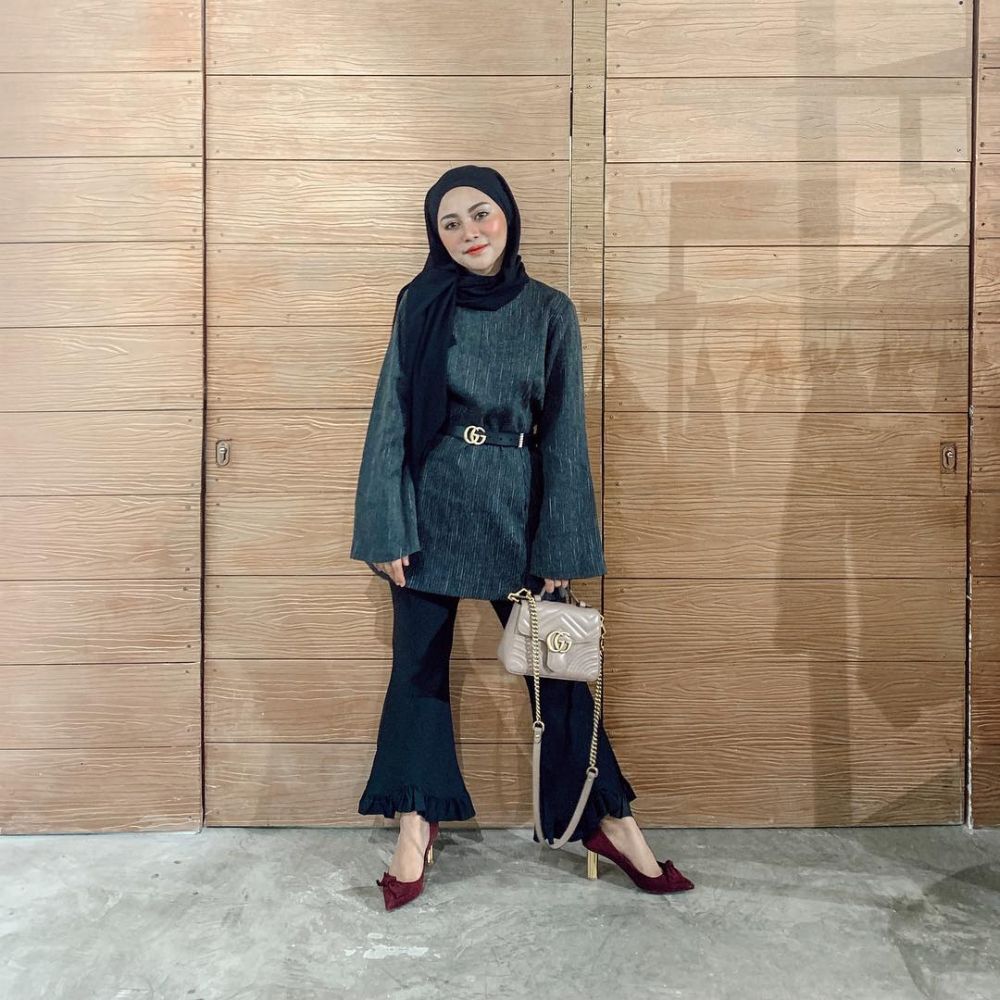 6 Seleb ini tetap jalani puasa Ramadan 2019 saat hamil