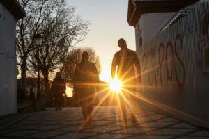 Ini cara unik berpuasa di negara yang mataharinya tak terbenam