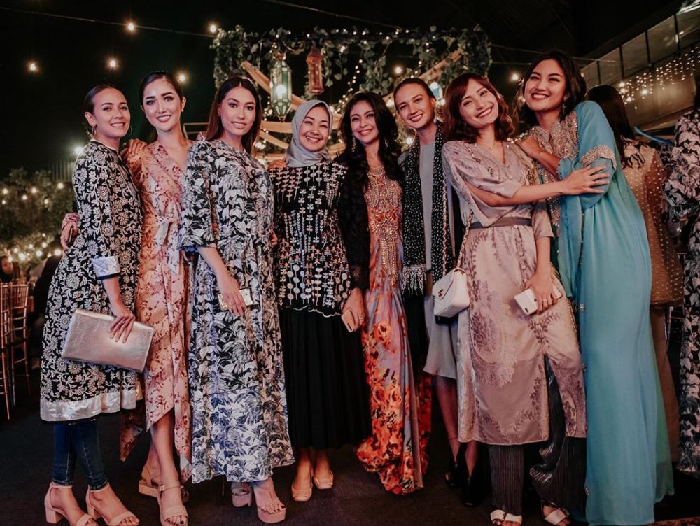 9 Foto mantan Puteri Indonesia buka bareng, Alya Rohali curi perhatian