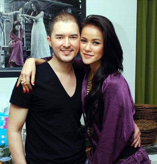 Sudah bercerai, 9 seleb ini tak canggung buka puasa bareng mantan