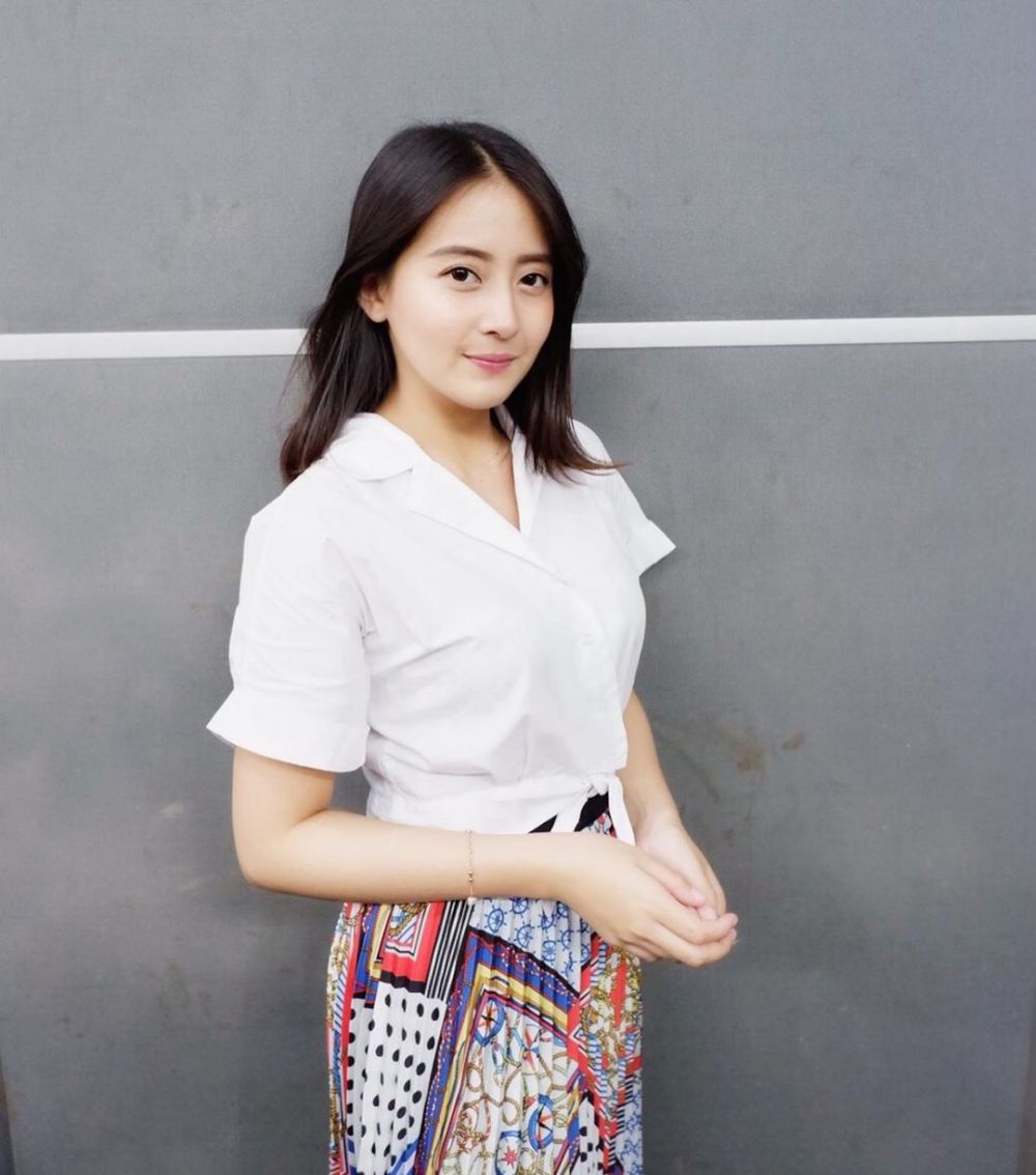 seleb merayakan waisak © 2019 berbagai sumber seleb merayakan waisak © 2019 berbagai sumber