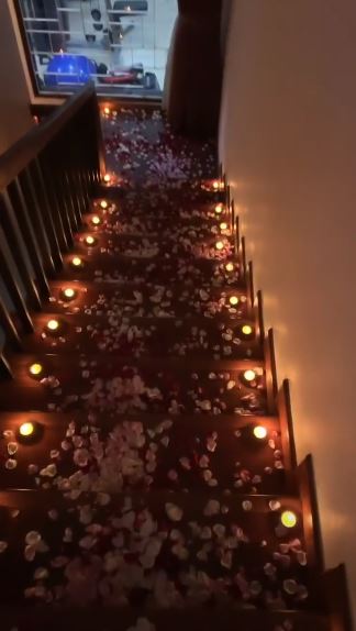 Setahun menikah, ini 10 potret anniversary Kimmy Jayanti & Greg