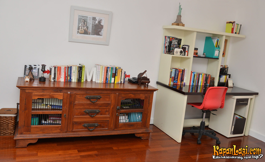 12 Potret rumah Maudy Ayunda, kamar tidurnya simpel