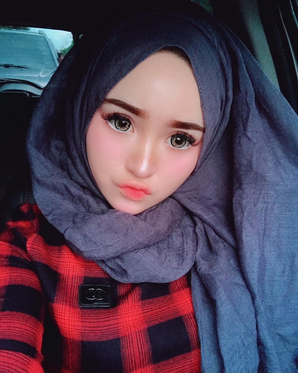Bak barbie, ini 10 potret Herlin Kenza hijaber dari Aceh
