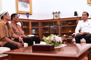 Pemilik warung korban Aksi 22 Mei bertemu Jokowi, ini yang dibahas