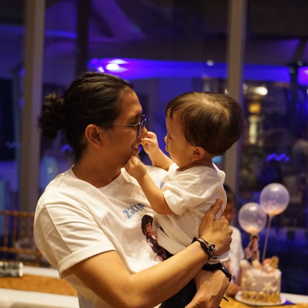 9 Momen perayaan ulang tahun Ziona, anak bungsu Joanna Alexandra