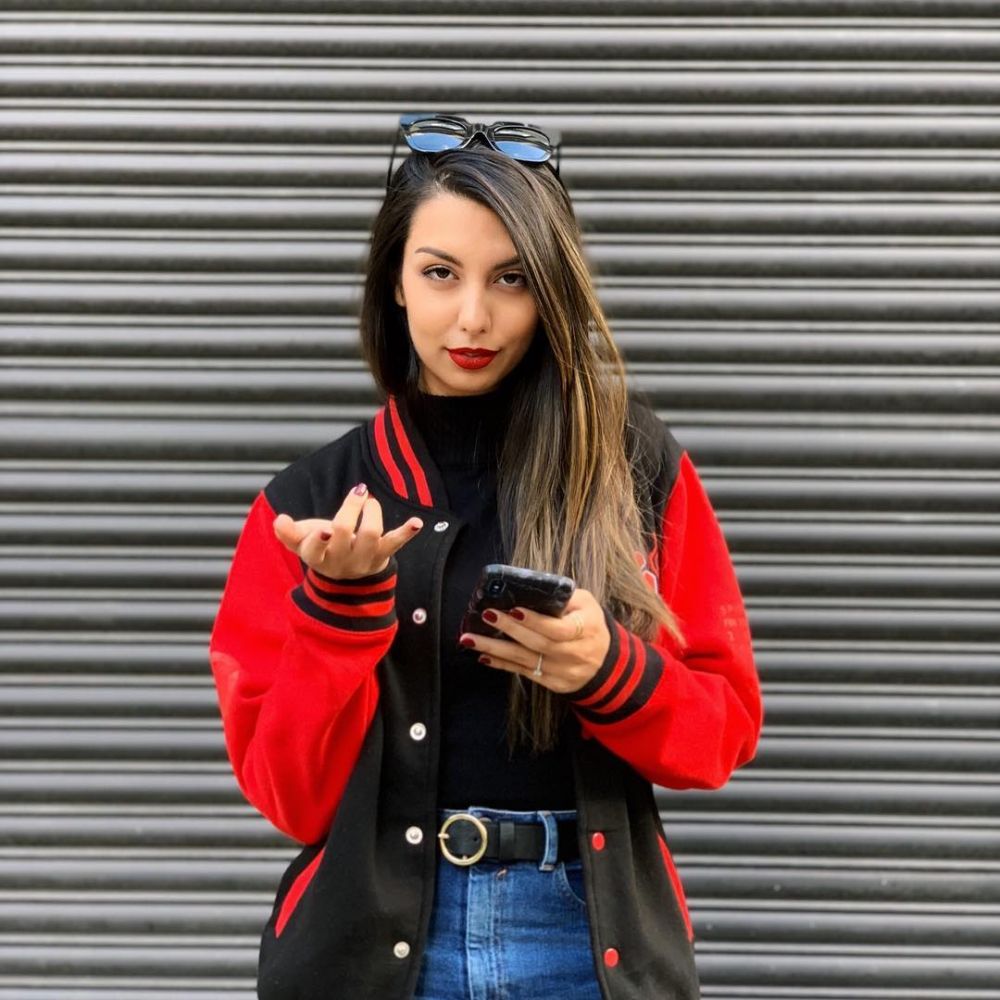 11 Pesona Zoha Rahman, cewek berhijab dalam Spiderman: Far from Home