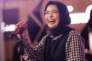 Pesona 6 anak band yang kini berhijab