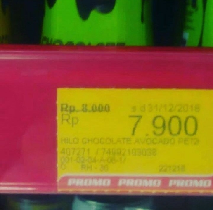 9 Harga aneh di toko ini bikin kamu mikir dua kali