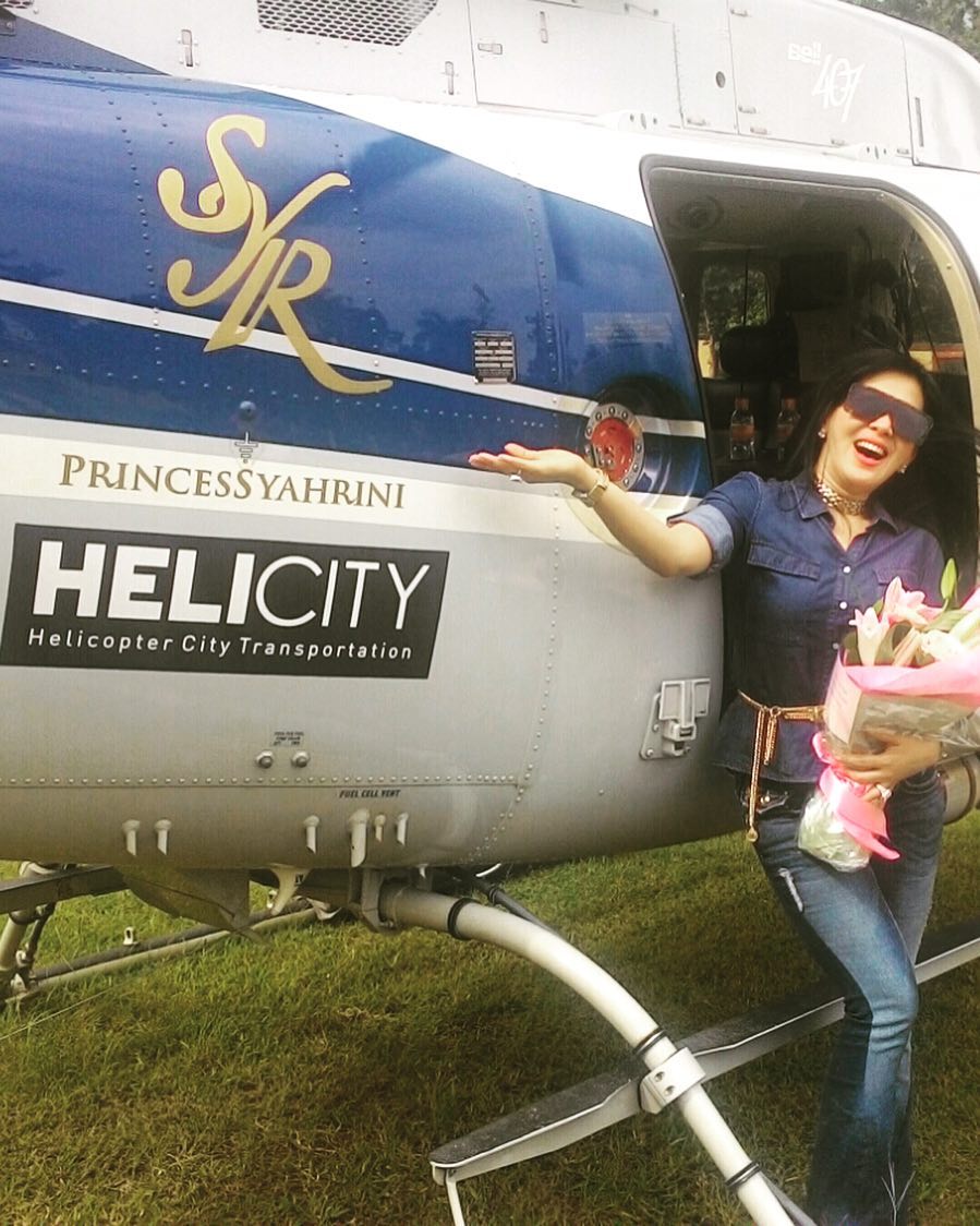 8 Seleb tajir ini pernah pakai helikopter buat transportasi kerja