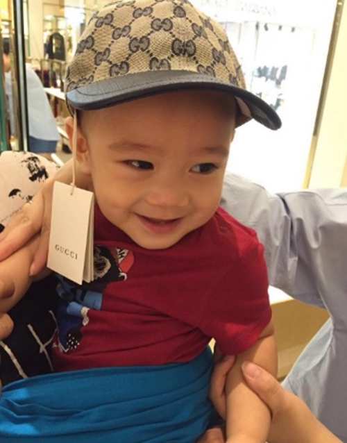 4 Kado fantastis yang pernah diterima Rafathar termasuk mobil mewah